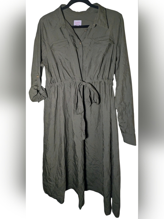 Isabel Maternity by Ingrid & Isabel Dresses & Skirts - EUC Isabel Maternity Olive Green Roll-Tab Sleeve Midi Shirt Dress XXL